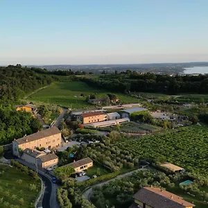 2* Affittacamere Corte Castello